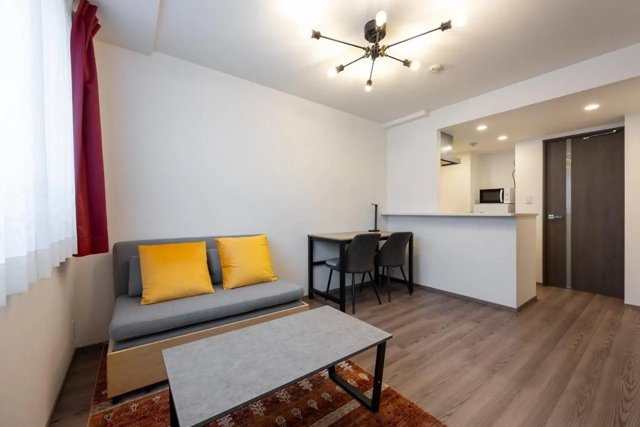 Wellsquareism Otsuka Apartman Tokió