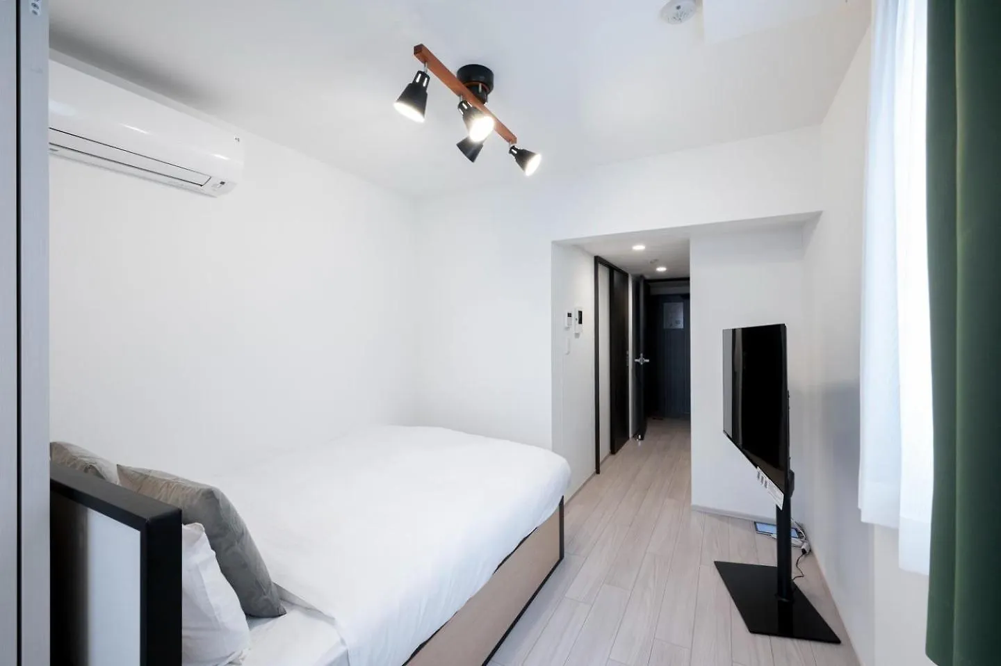 Wellsquareism Otsuka Apartment Tokyo