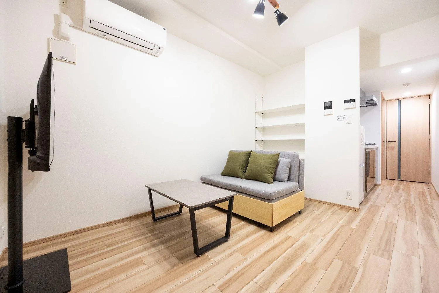 Wellsquareism Otsuka Apartment Tokyo