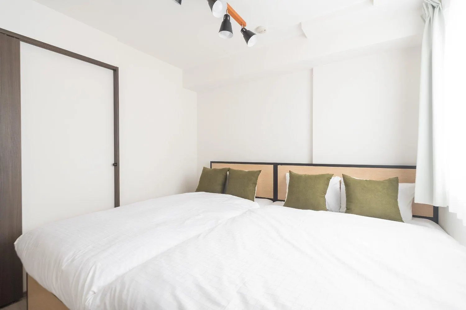 Wellsquareism Otsuka Apartment Tokyo