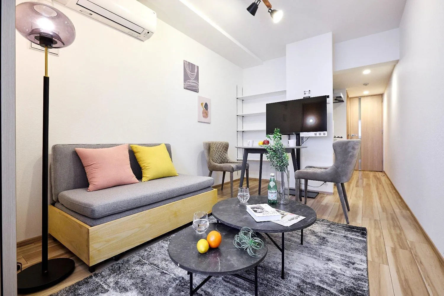 Wellsquareism Otsuka Apartment Tokyo