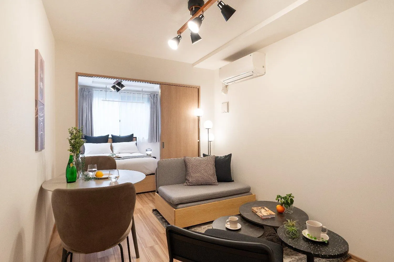 Wellsquareism Otsuka Apartment Tokyo
